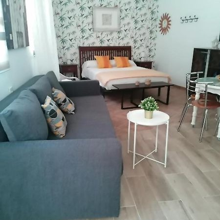 Apartamento Abadia Malaga Ngoại thất bức ảnh